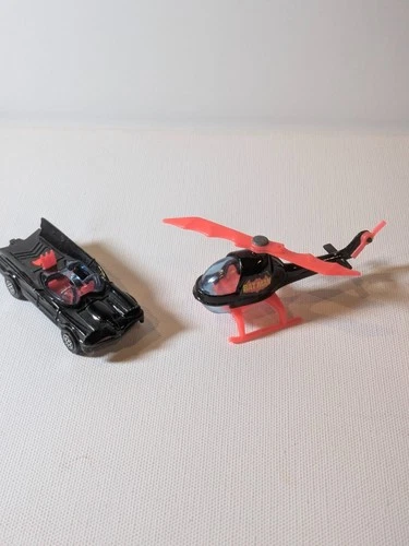 Vintage 1976 Corgi Juniors Batmobile and Batcopter Whizzwheels DC Comics Batman