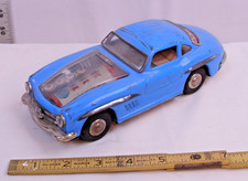MERCEDES BENZ 300 SL GULLWING CAR TIN FRICTION TOY JAPAN IN BLUE