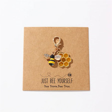 Cute Keychain Bee Honeycomb Heart Flower Key Ring Garden Key Chains Souvenir Gif