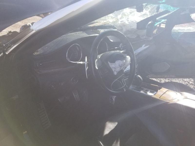 Maserati Quattroporte 2014-2014 Antenna