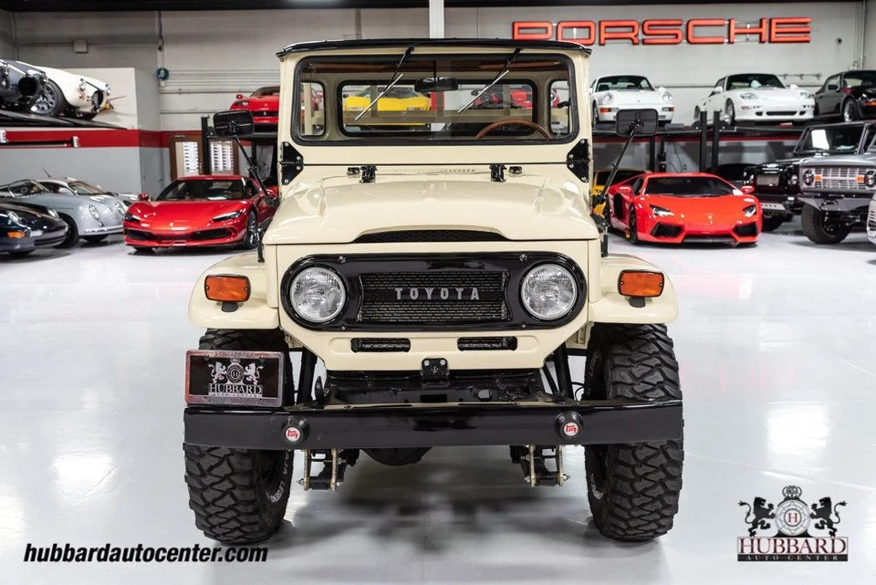 Toyota Land Cruiser 1974 FJ-45  Foto 3 de 4