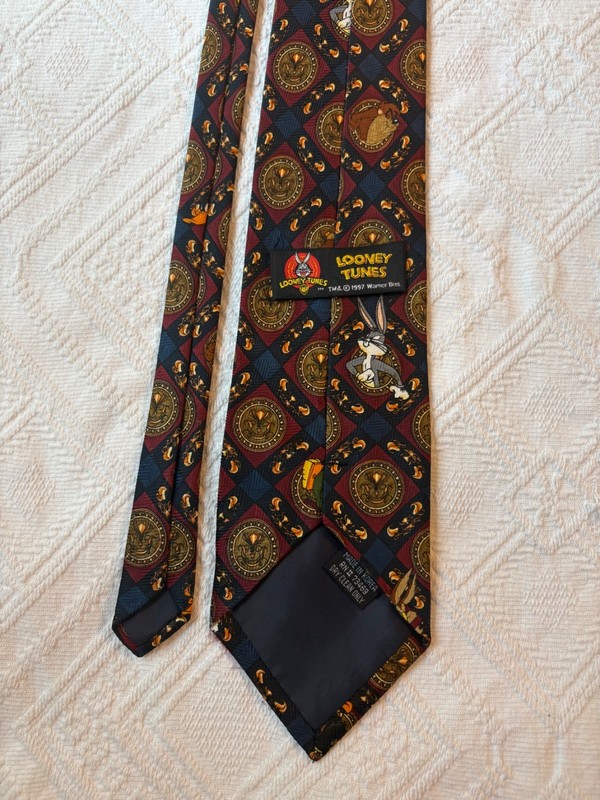 Vintage 1997 Looney Tunes "Mania" Character Necktie - Warner Bros