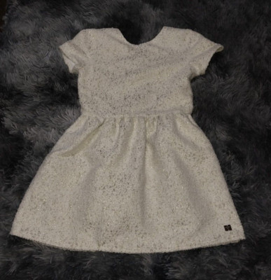 Girls size 8 Carrement beau gold and white dress
