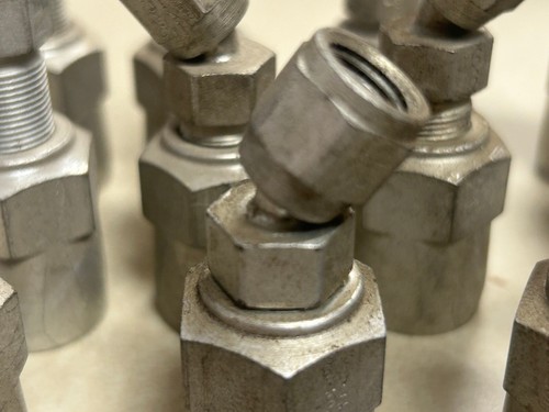 18--AEROQUIP 190607-4-6S REUSABLE FITTINGS - Picture 5 of 7