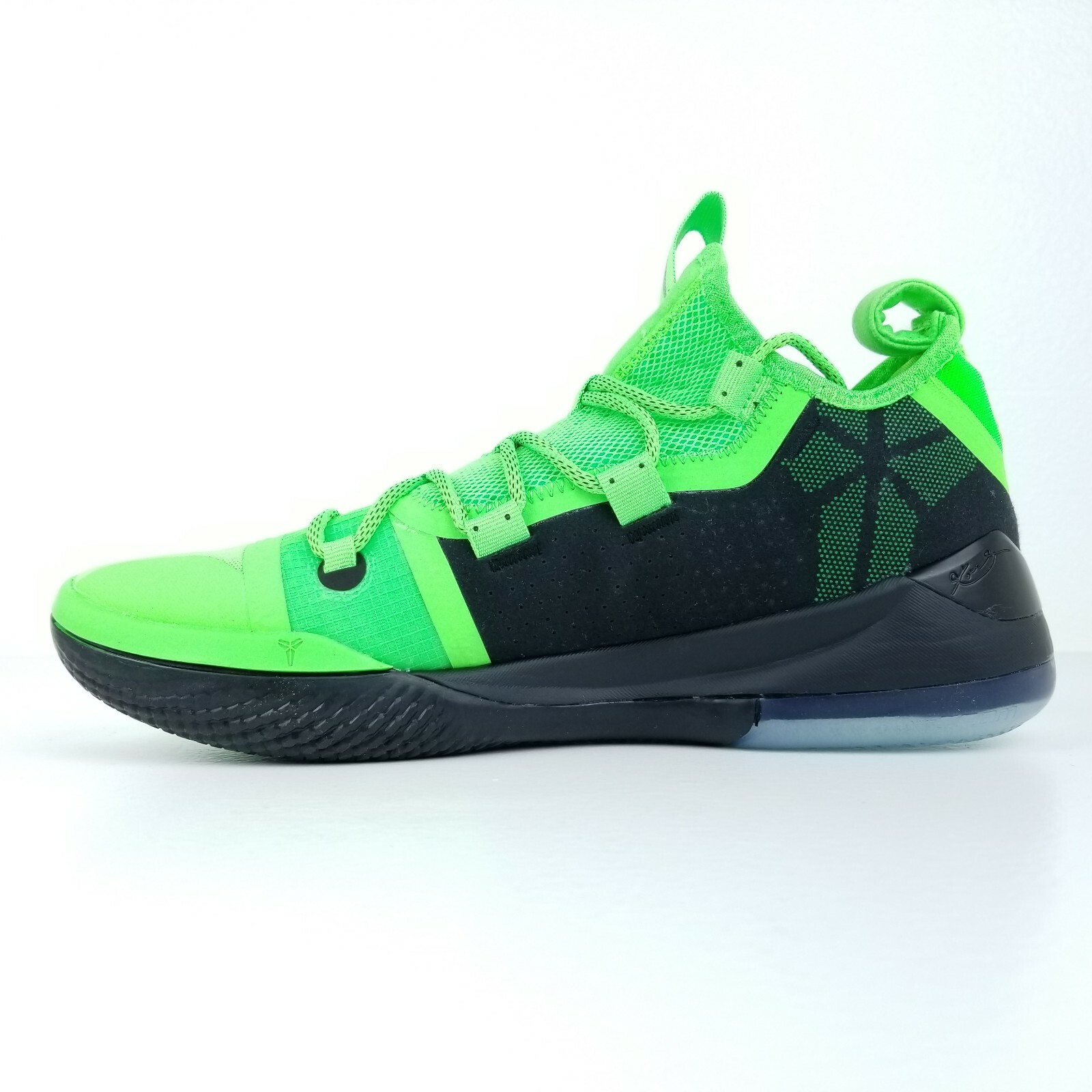 kobe ad green strike