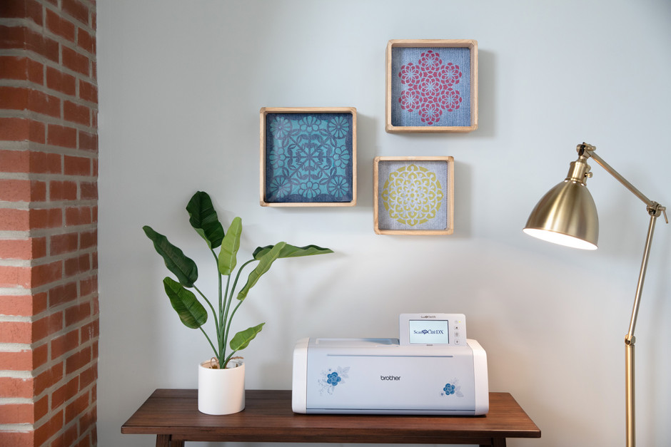 Brother SDX325 ScanNCut Craft Cutting Machine + Roller, Scraper, Cutter Tool Set