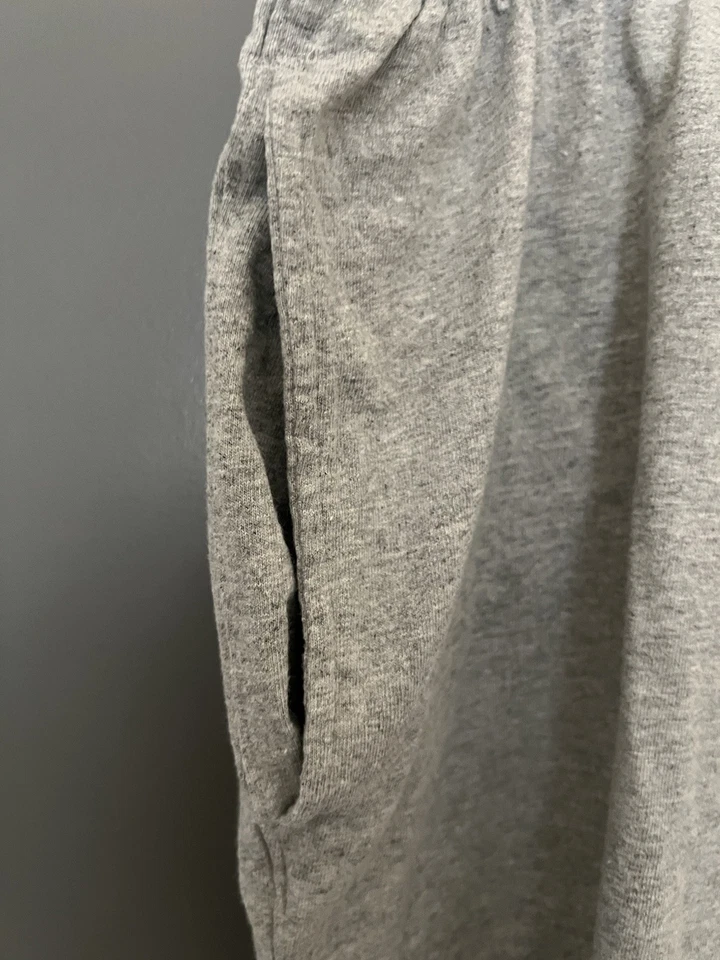 Champion Shorts Men’s Athletic Gray Elastic Waist Logo 2XB - Image 4 of 4