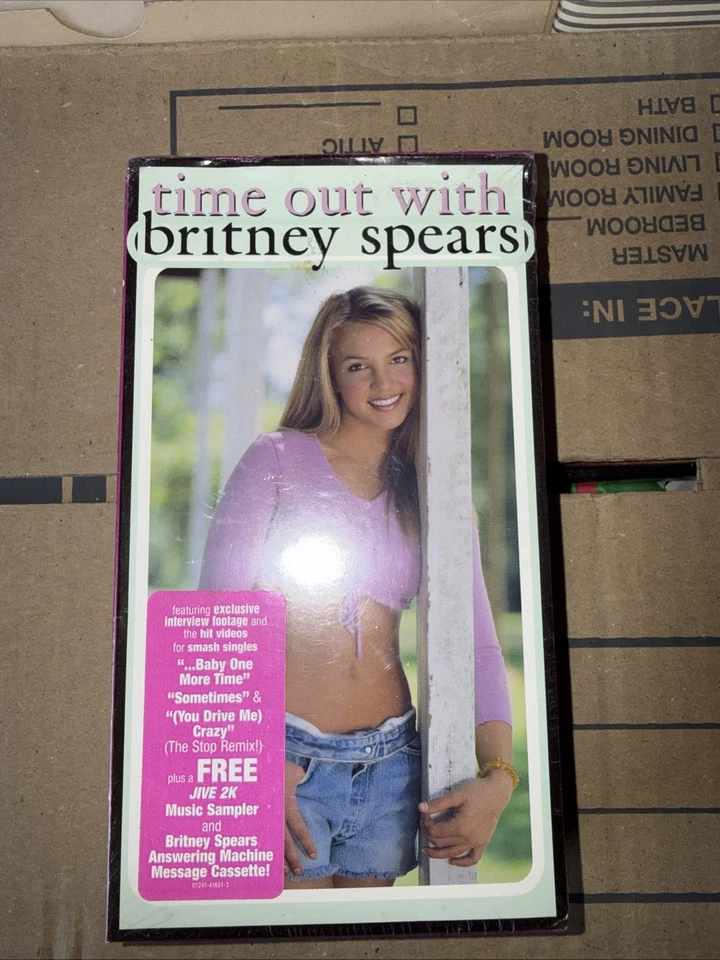 Time Out with Britney Spears (VHS, 1999) Sealed New - Image 2 of 4