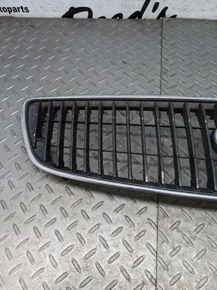Rejilla superior compatible con 98-00 LEXUS GS300 1176481 Foto 2 de 4