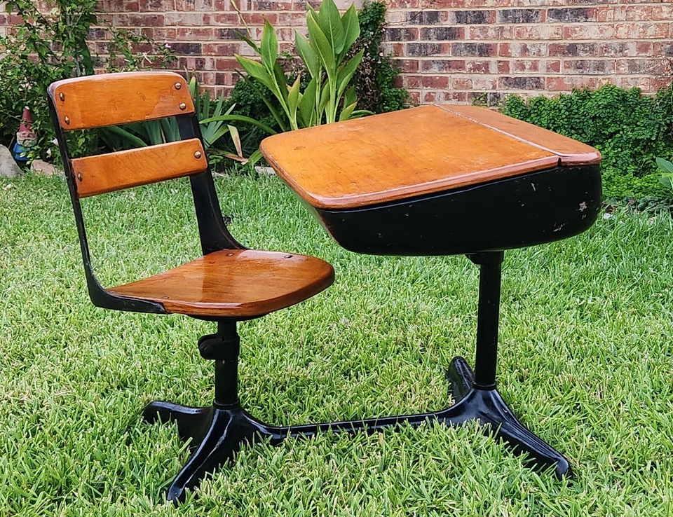Escritorio escolar plegable vintage American Seating Company c.1940 silla giratoria  Foto 3 de 4