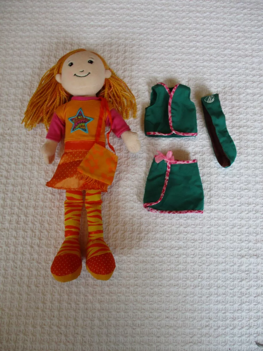 Groovy Girls Doll Friendly Fionna with Girl Scout Outfit Excellent