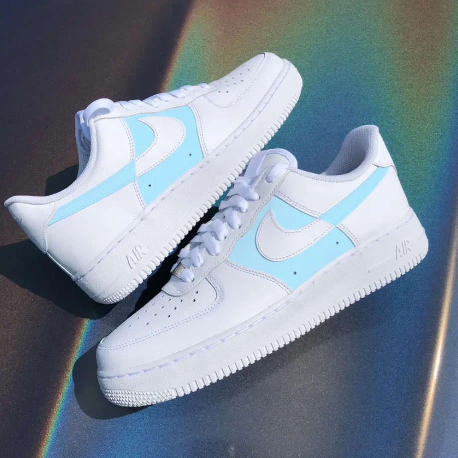 NIKE AIR FORCE 1 LOW BLANCO/AZUL - SNEAKERS NIÑOS