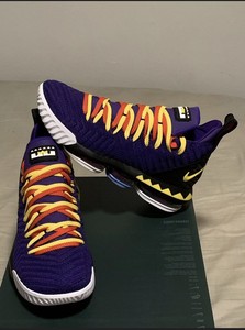 Nike LeBron 16 