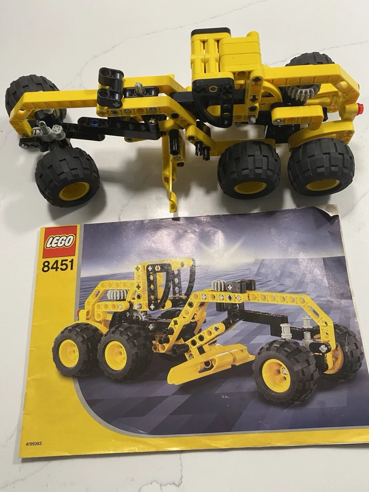 LEGO 8451, photo 2 of 3