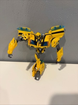 Transformers Prime Bumblebee figure missing leg