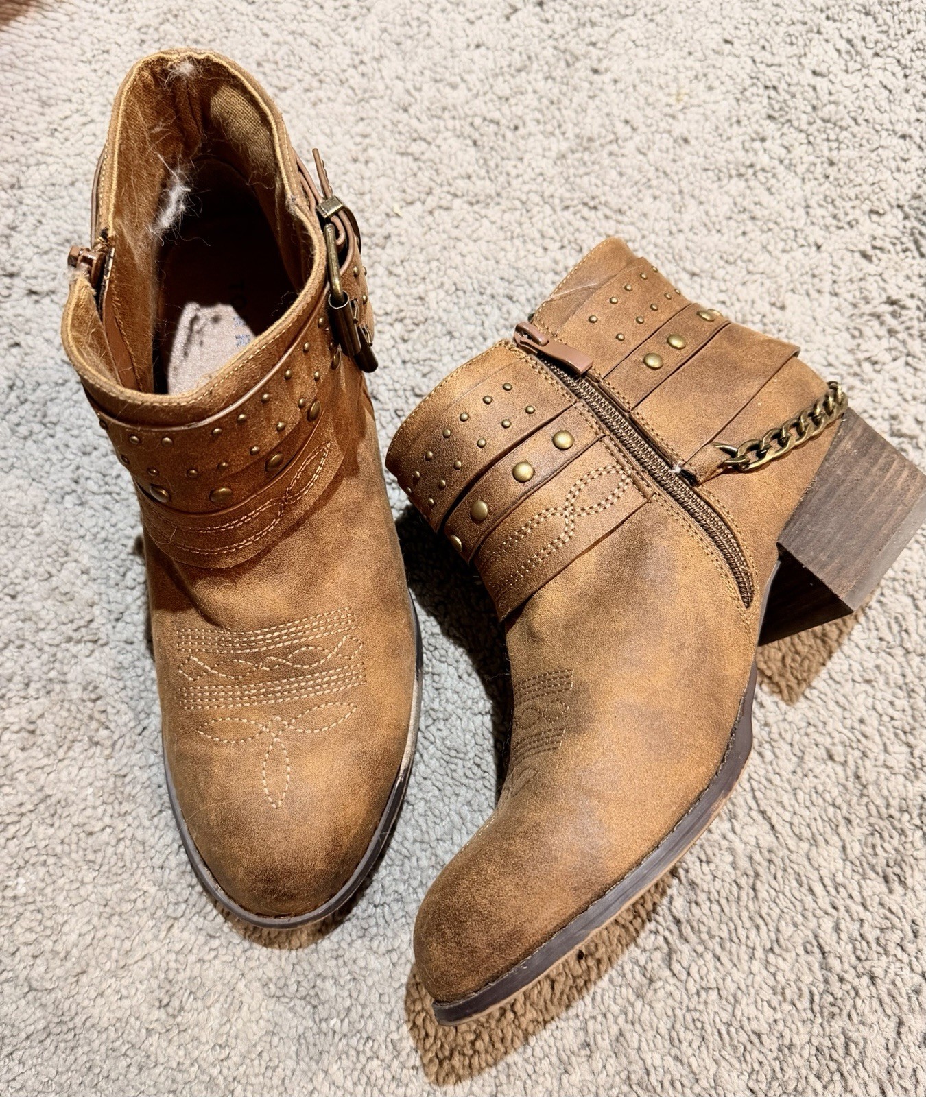 Torrid Women’s Brown Faux Leather Western Ankle Boots Round Toe Zip Studded 10