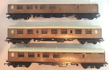 HORNBY LNER  Rake of 3  LNER Teak Brake Coach   00 Gauge  no box
