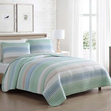 Coralinn Striped 3-Piece Quilt Set, Lightweight, All-Seasons, Full/Queen,