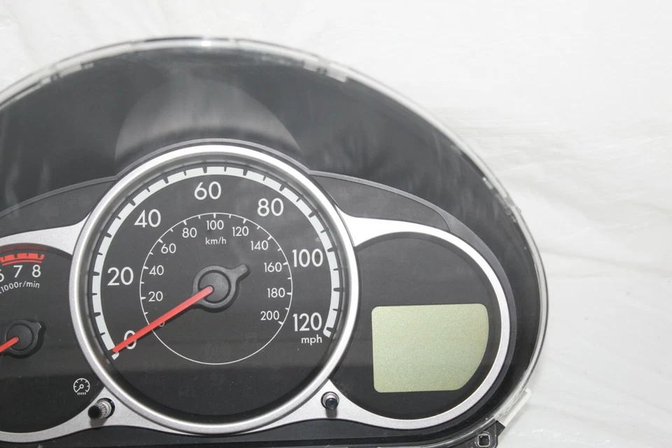 Cuadro de instrumentos velocímetro panel de instrumentos Mazda 2 2011-2013 28.528 millas Foto 3 de 4