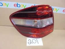 06 07 08 09 10 11 Mercedes ML450 DRIVER Side Tail Light Used Rear Lamp #201-T