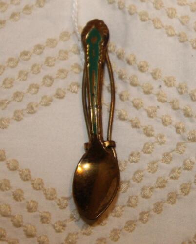 Vintage 1940s Spoon Hair Clip Barrette Gold-Toned Green Enamel 2 /12" Long Clips - Picture 1 of 4
