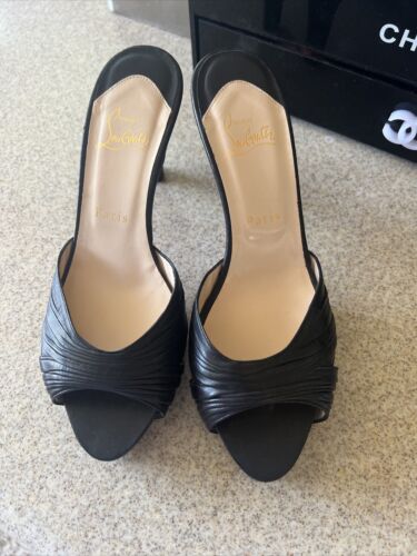 Christian Louboutin Me Dolly Black Leather Heel Mules EU Left  39 Right 38.5 - Picture 1 of 7