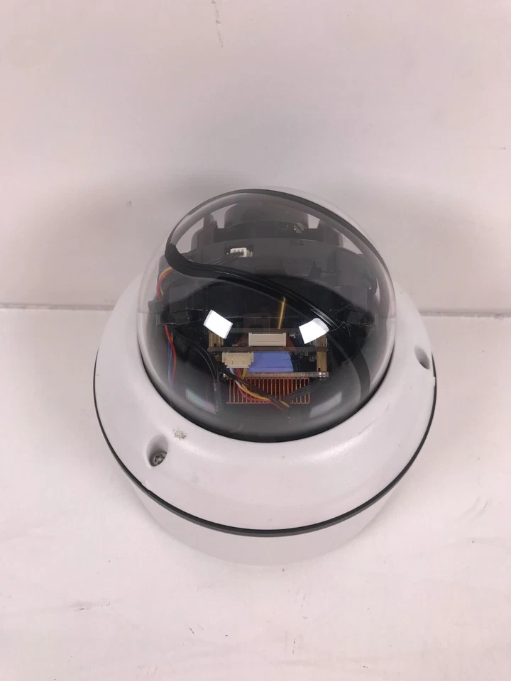 Cámara domo Eyemax UVI-8712V antirreflejo IR | 4K EX-SDI/HD-SDI STORM® IP68 Foto 2 de 4