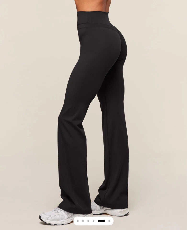 Gymshark Whitney喇叭打底裤 — 第 3/4 张图片