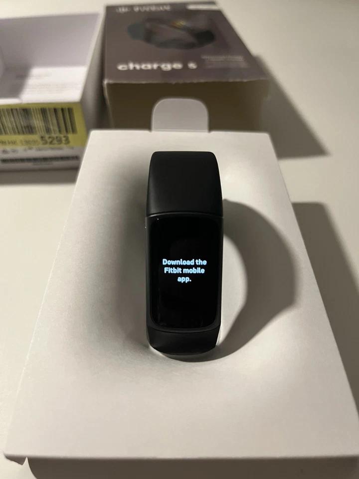 Google Fitbit Charge 5 schwarz Smartwatch,Android,Fitness,Telefon Neu OVP - Bild 4 von 4