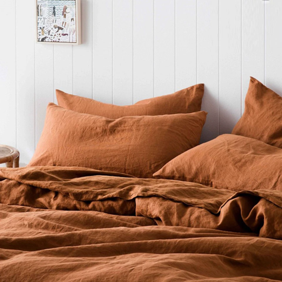 4-Piece Linen Bedding Set – Simple, Natural, Luxurious & Skin-Friendly - Image 3 of 4