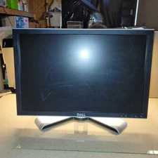 Dell Ultrasharp 20" Widescreen 2009Wt LCD Monitor Silver 1680x1050. Grade A+