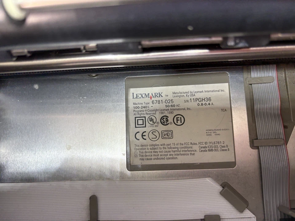 IBM LEXMARK PERSONAL WHEELWRITER 2 ELECTRONIC TYPEWRITER - Image 2 of 4