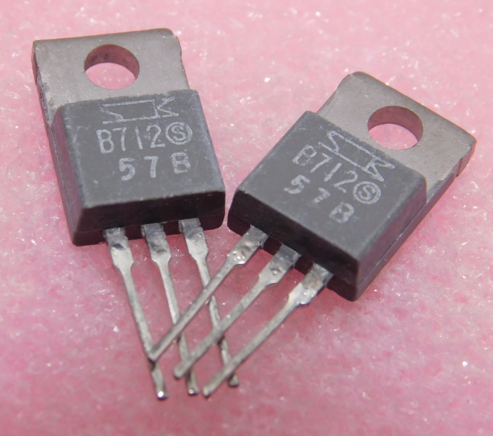 2SB712 / B712 / TRANSISTOR / TO220 / 2 PIECES (qzty) | eBay