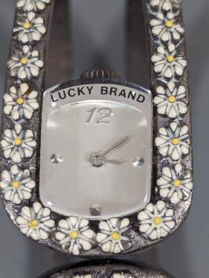LUCKY BRAND VINTAGE WHITE LEATHER DAISY FLOWER WATCH Daisy Bag Charm in White — Handmade 3D French Leather Flower  main image 4