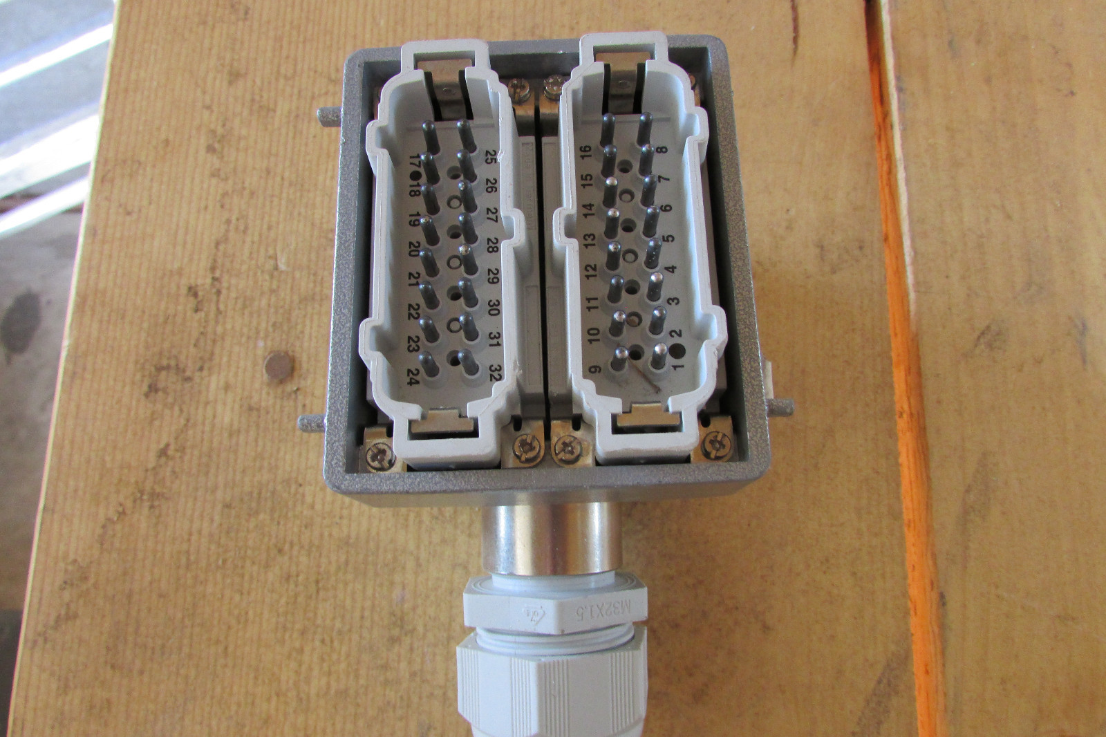 Boîtier Terminal Procon Walther 714116 - Hauteur 27 Mm IP65 - Neuf