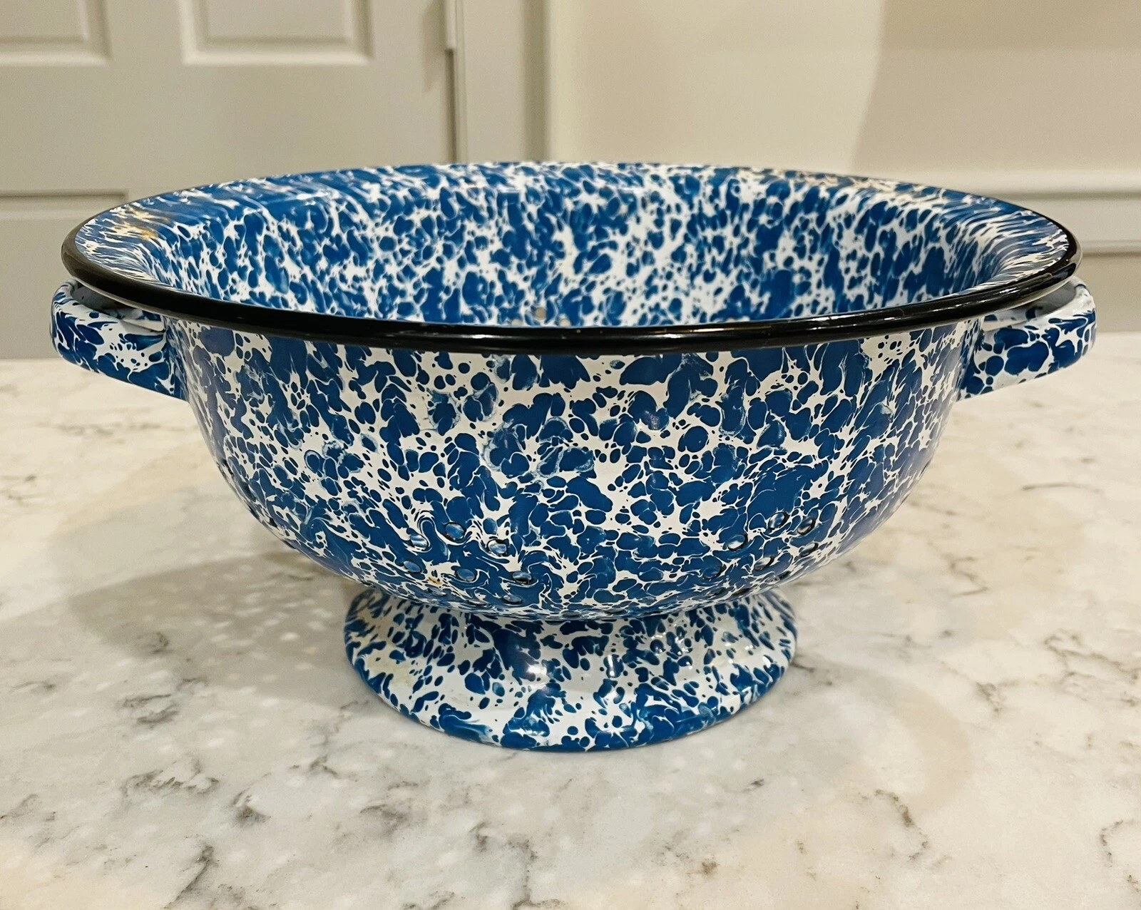 Graniteware Strainer Colander Blue White Swirl Enamelware