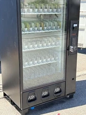 DIXIE NARCO GLASSFRONT SODA DRINK VENDING MACHINE MDB