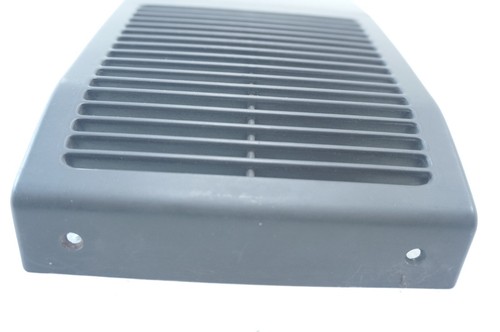   PORSCHE  928 S4  GT  , REAR  CENTER CONSOLE  VENT GRILLE  , OEM ,  - Picture 2 of 5