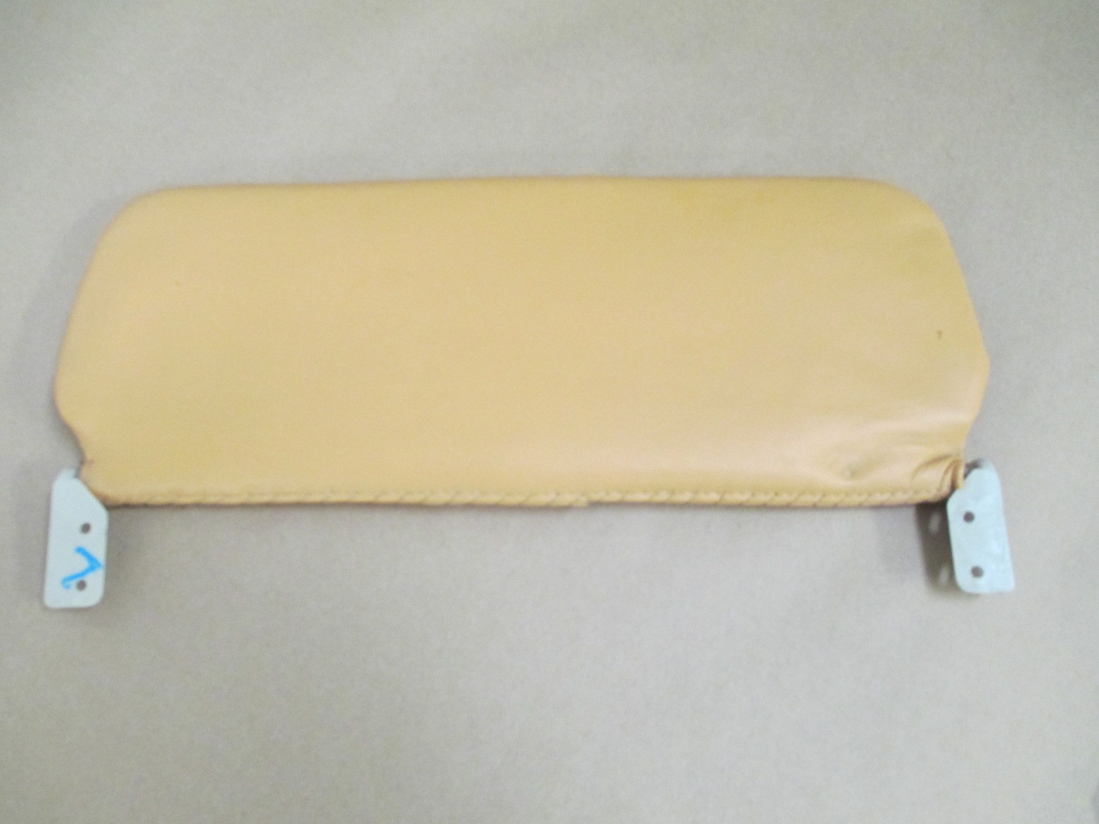 Ferrari Testarossa, 512  - LH  Sun-Visor (beige) # 61514600