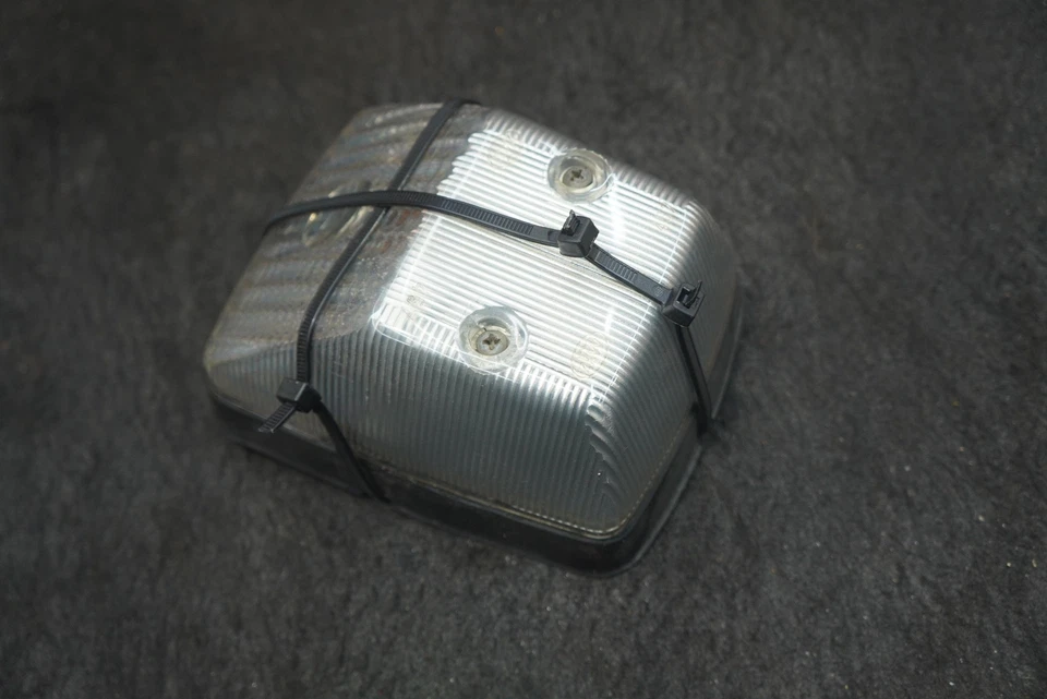 Luz de señal intermitente guardabarros delantero 4639060042 mercedes g55 g500 w463 2002-11 Foto 2 de 3