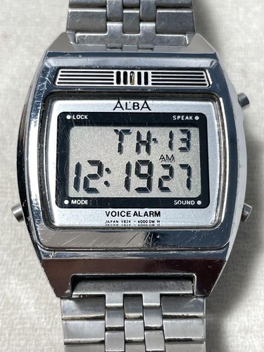 Seiko Y824-4000 Talking Watch Voice Alarm with Backlight, Used