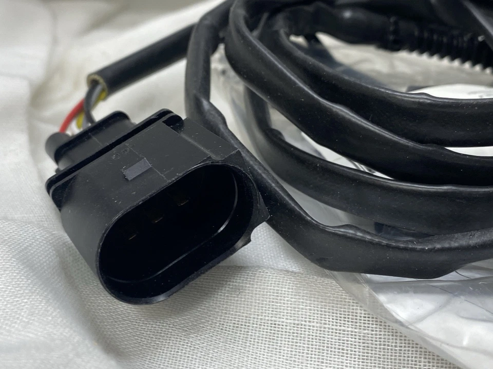 Sensor de oxígeno Bosch - 17090 - para Audi A4, A8, TT, VW Beetle, Eurovan y más Foto 3 de 4