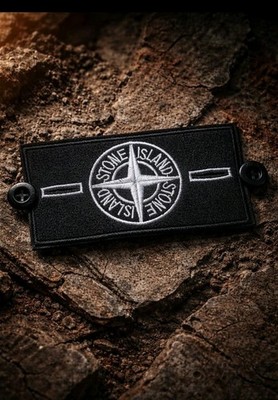 Stone Island Patch Aufnäher mit 2 Knöpfen Neu