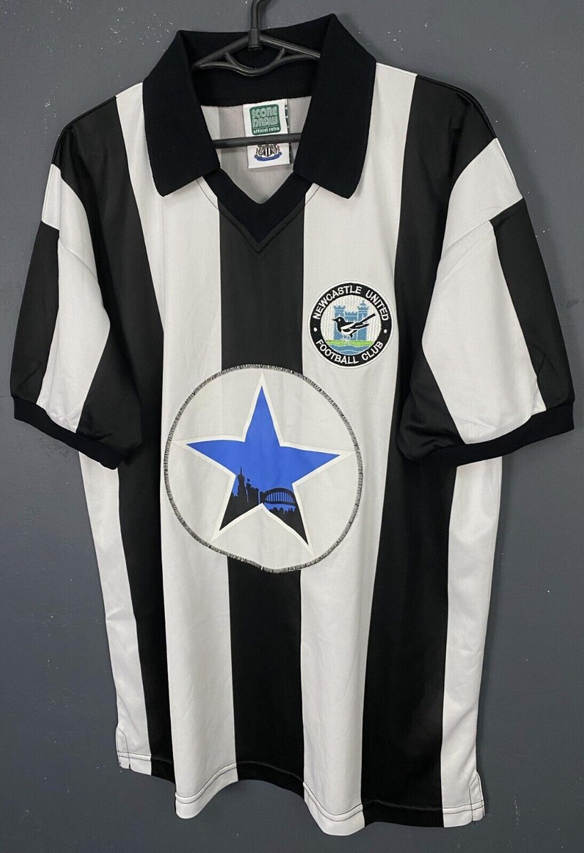RETRO REPLICA MEN NEWCASTLE UNITED 1980/1982 FOOTBALL SOCCER SHIRT
