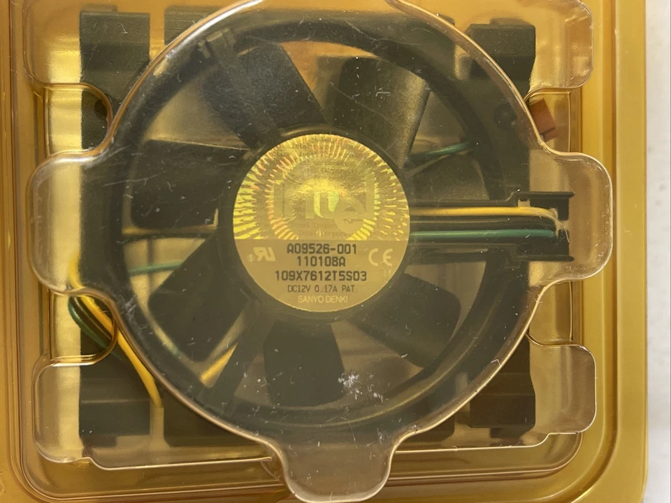 Intel A09526-001 Fan with Heatsink 12V 0.17A - Image 3 of 4