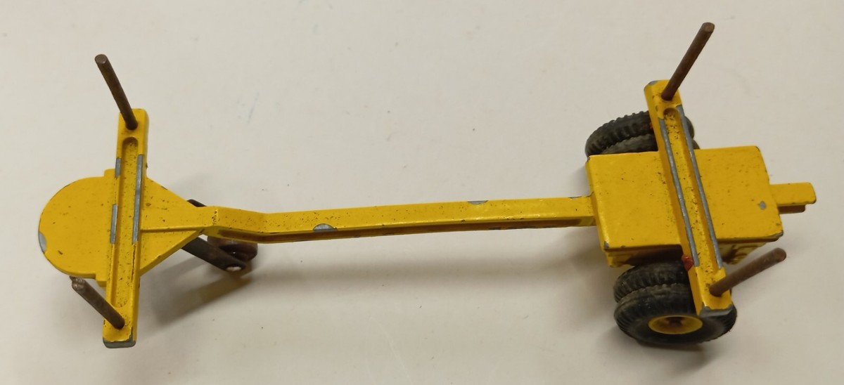 Camion Tracteur Willème avec semi-remorque Fardier Dinky Supertoys 36A Made in France - Collection