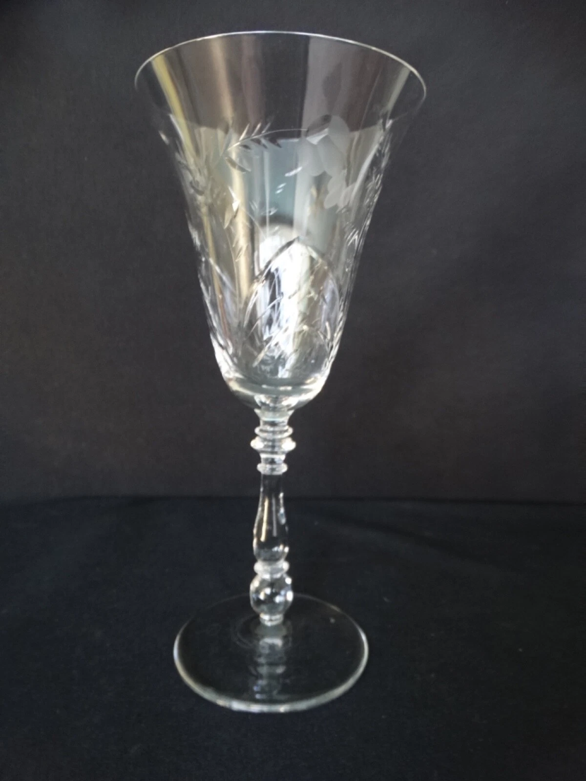 Bryce Clear Glass Polished Gray Wheel Cut Dots Floral Water Goblet 854 14 VGUC