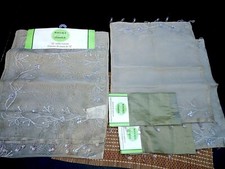 WAVERLY CLASSICS 72" TABLE RUNNER & PLACEMATS & NAPKINS ~ BEADED ,EMBROIDERED 