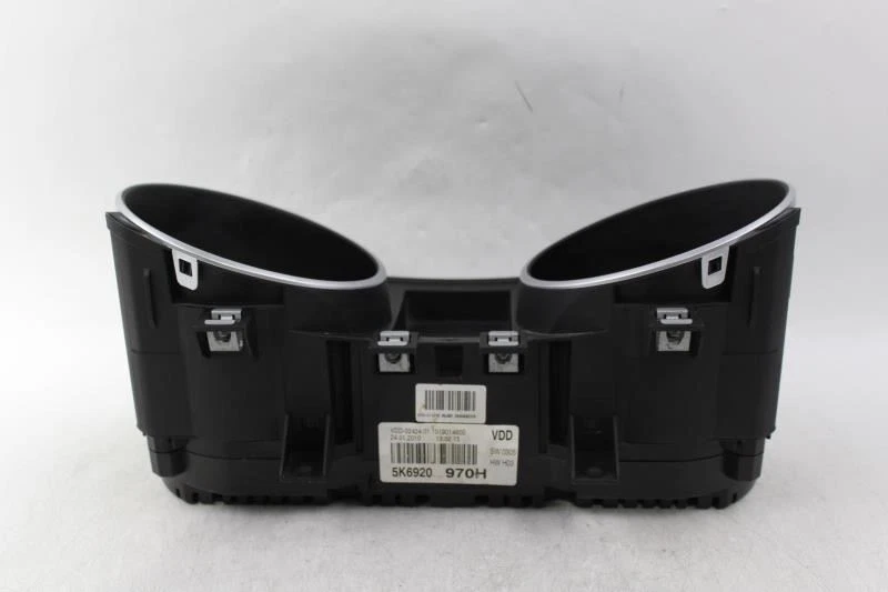 Grupo de velocímetros 114 k millas hatchback para Volkswagen Golf 2010-11 OEM #27966 Foto 2 de 4