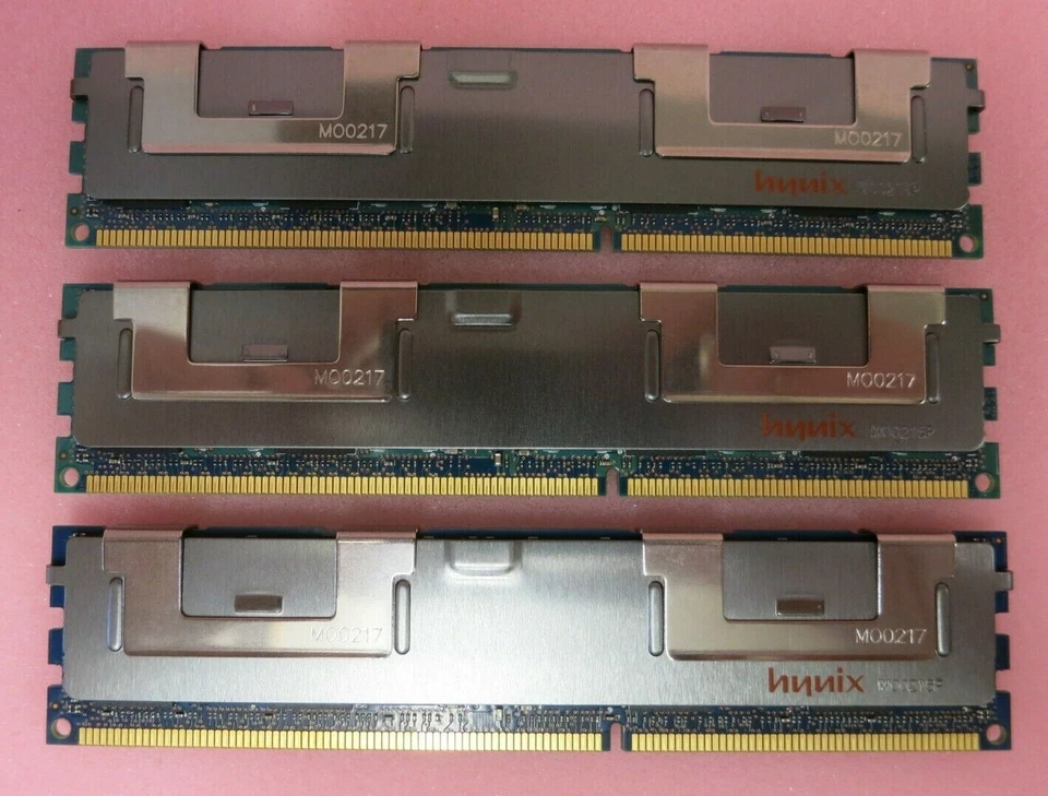 Hynix HMT31GR7BFR4C-G7 H132M 24GB (3x8GB) PC3-8500 DDR3 ECC CL7 240P Memory - Image 2 of 4